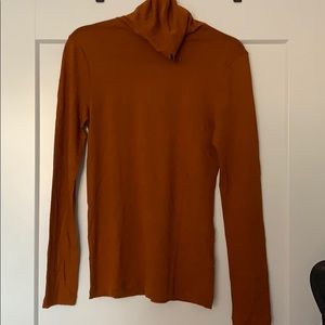 J crew Cotton pumpkin color turtleneck